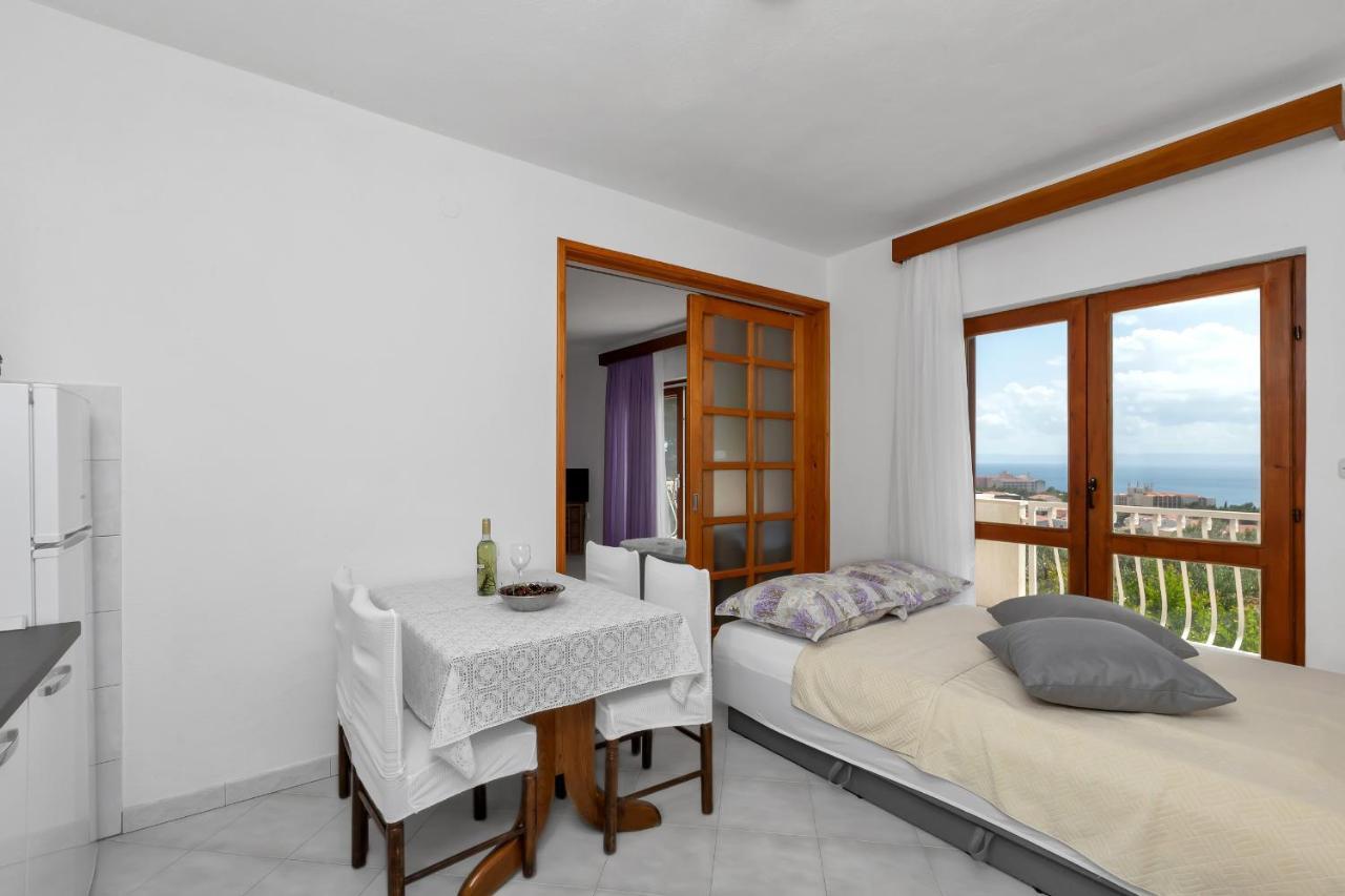 Apartments Ana Baska Voda Bagian luar foto