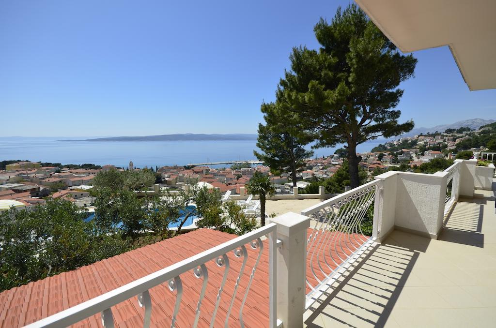 Apartments Ana Baska Voda Ruang foto