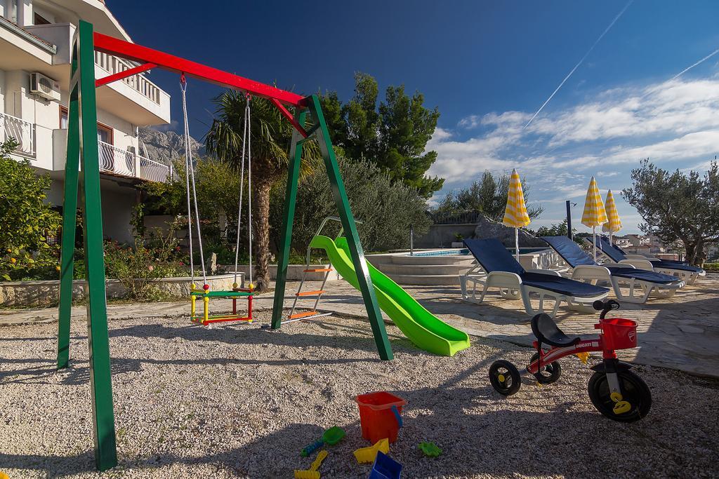 Apartments Ana Baska Voda Bagian luar foto
